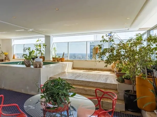 Imagem: Penthouse Poème Lago das Rosas com 372