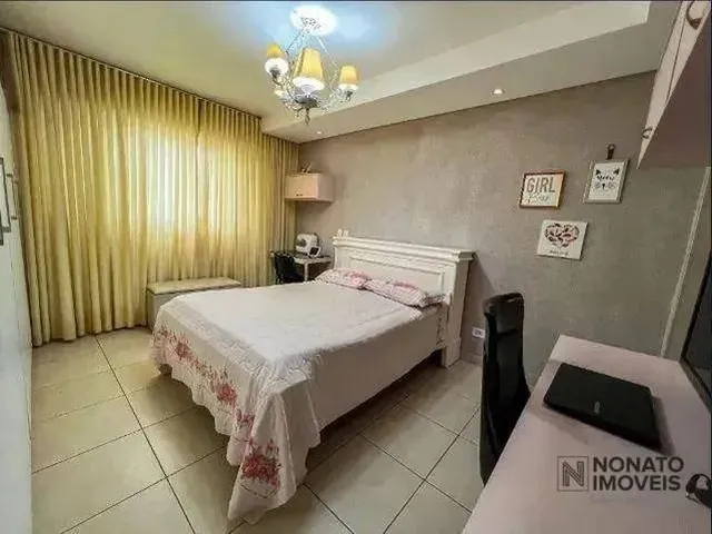 Imagem 4: Cobertura com 5 Dormitórios À Venda, 359 M² por R$ 1.490.000 - Setor Central