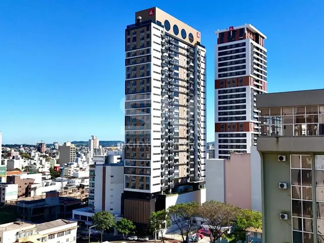Imagem: O apartamento possui 1 Dormitório, 1 Banheiro, 1 Vaga na
