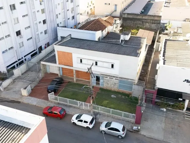 Imagem: Sobrado para Venda Possui 585 Metros Quadrados