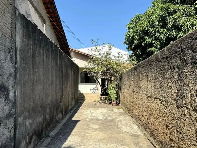 Imagem 15: Casa Térrea de Rua Parque Industrial de Goiania Casa de Rua com 3 Quarto(S) e 3