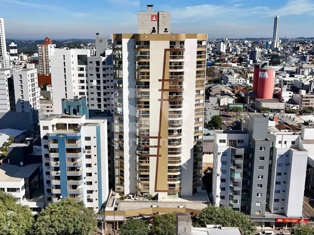 Imagem: O apartamento possui 3 Dormitórios, 1 Suíte, 1 Banheiro,