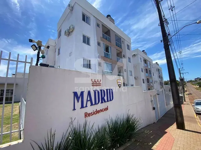 Imagem: O apartamento possui 2 Dormitórios, 1 Banheiro, 1 Vaga na