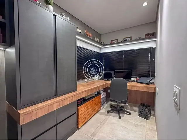 Imagem 6: Sobrado com Três Suites e Escritório Ref: -30