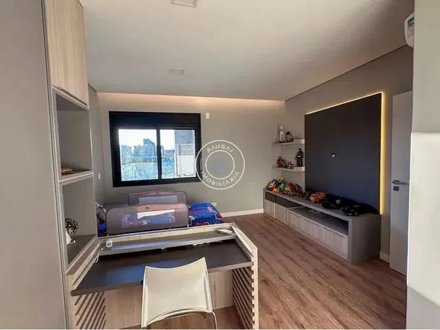 Imagem 3: Sobrado com Três Suites e Escritório Ref: -30