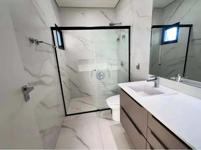 Imagem 4: Sobrado com Três Suites e Escritório Ref: -30