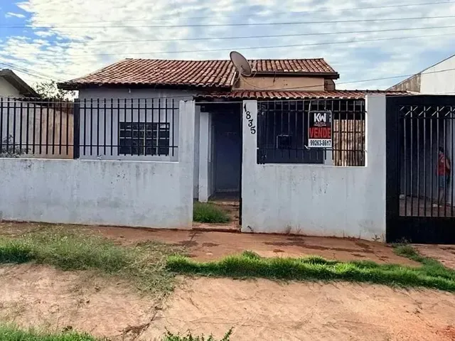 Imagem 1: Casa Terrea Ampla a Venda na Vila Nasser