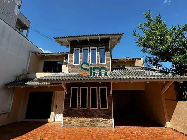 Imagem 1: Casa Residencial para Aluguel em Chapecó - 3 Quartos, 2 Suítes, 335,59 M²