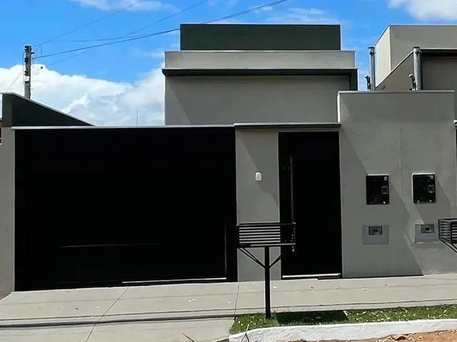 Imagem: Casa Á Venda com 3 Quartos Sendo a Suíte