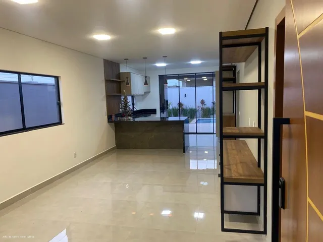 Imagem 4: Casa em Condomínio para Venda em Campo Grande, Nova Lima, 3 Dormitórios, 1 Suíte, 3