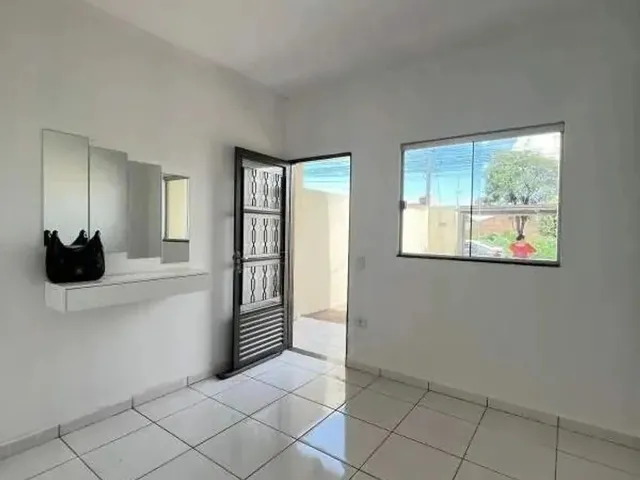 Imagem 9: Excelente Oportunidade Casa Térrea com 02 Quartos no Jardim Centro Oeste