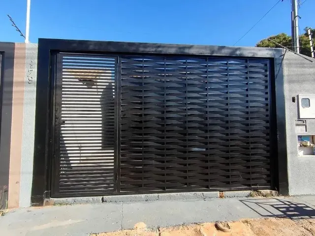 Imagem: Casa Reformada Á Venda com 2 Quartos no