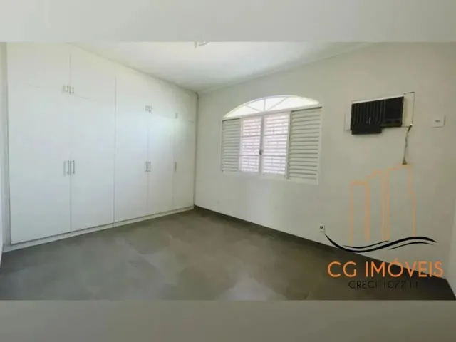 Imagem 4: Casa Á Venda com 4 Quartos Sendo 1 Suíte no São Francisco em Campo Grande - Ms