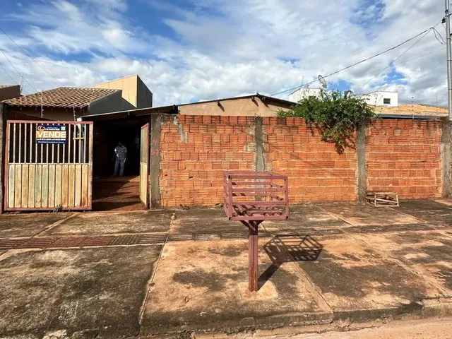 Imagem: Casa Á Venda com 3 Quartos no Jardim Presidente