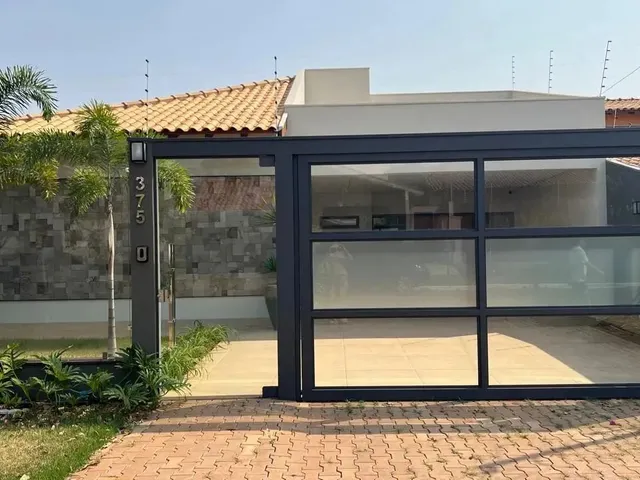 Imagem: Luxuosa Casa Térrea - 3 Suítes e Piscina