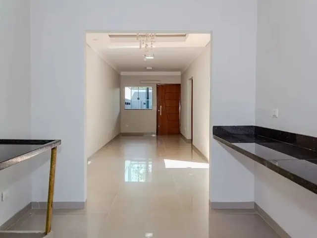 Imagem 9: Venda Ótima Casa Térrea com 3 Quartos e Espaço de Terreno