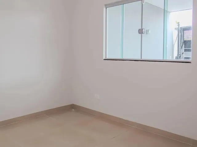 Imagem 15: Venda Ótima Casa Térrea com 3 Quartos e Espaço de Terreno