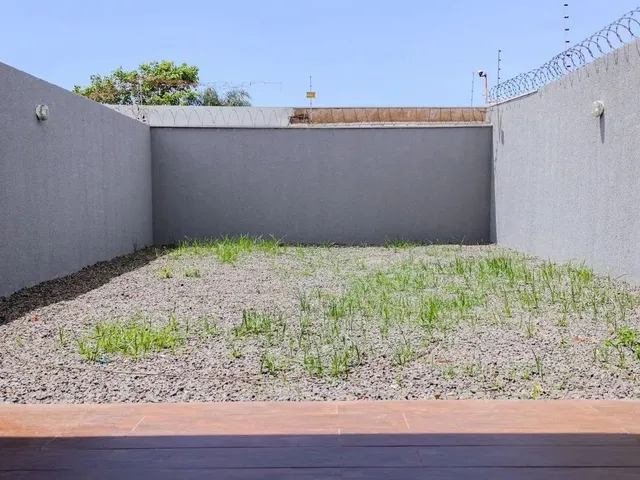 Imagem 14: Venda Ótima Casa Térrea com 3 Quartos e Espaço de Terreno