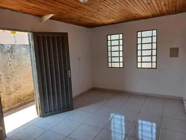 Imagem 7: Excelente Oportunidade Casa Térrea com 03 Quartos no Aero Rancho