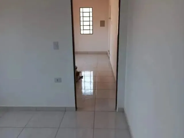 Imagem 4: Excelente Oportunidade Casa Térrea com 03 Quartos no Aero Rancho