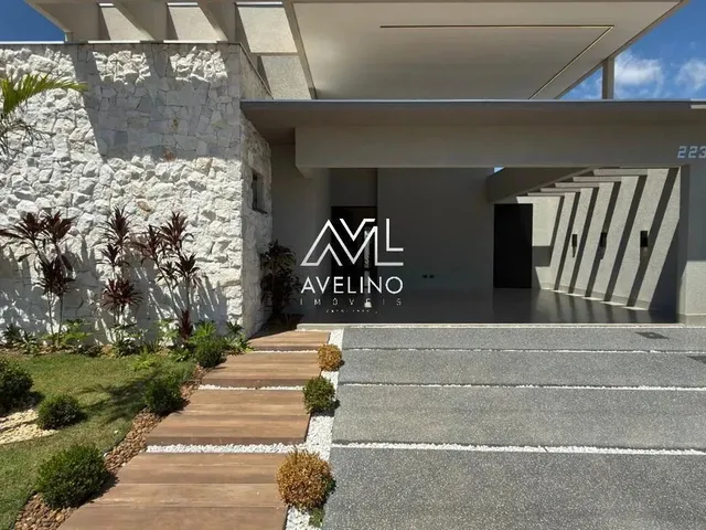 Imagem: Casa Térrea de Alto Padrão Fachada Imponente
