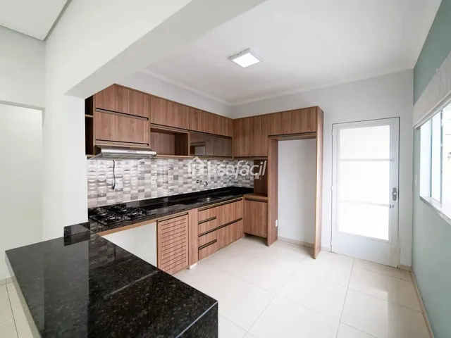 Imagem 12: Imóvel Residencial e Comercial em Localização Privilegiada