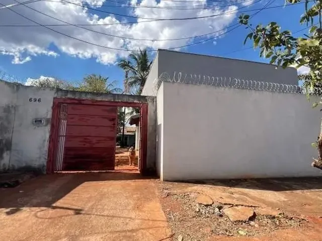 Imagem: Terreno Grande com 02 Casas no Tijuca