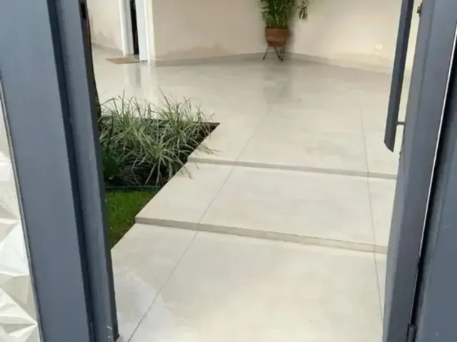 Imagem 14: Casa Terrea com Piscina e Area Gourmet a Venda no Caranda Bosque