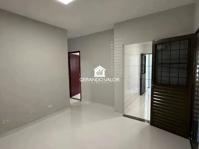 Imagem 2: Casa C/ 3 Quartos Próximo Av. Ludio Martins Coelho