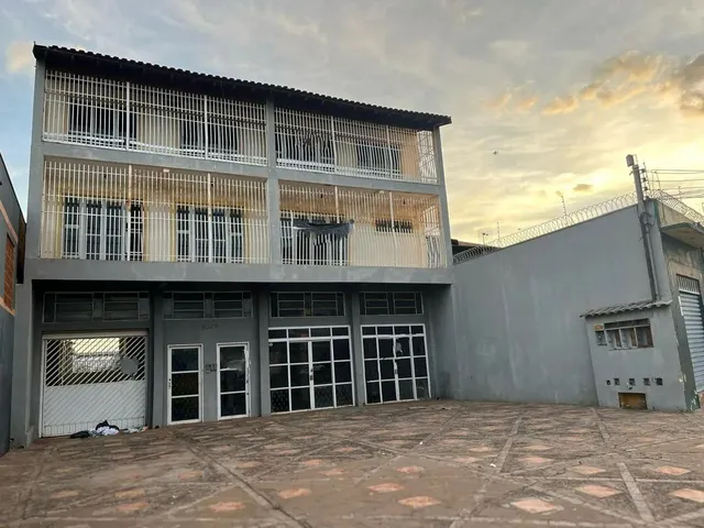 Imagem: Casa À Venda com 3 Dormitórios em Guanandi