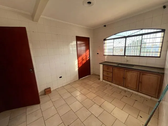 Imagem 4: Casa À Venda com 3 Dormitórios em Guanandi, Campo Grande Cod:119