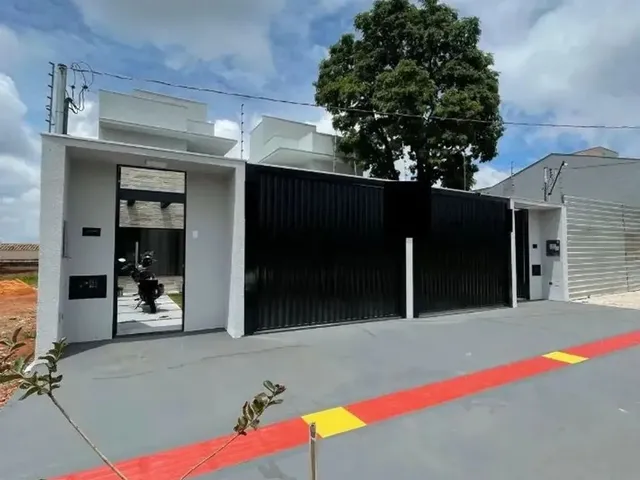 Imagem 1: Sobrado Amplo a Vende no Jd Montevideu