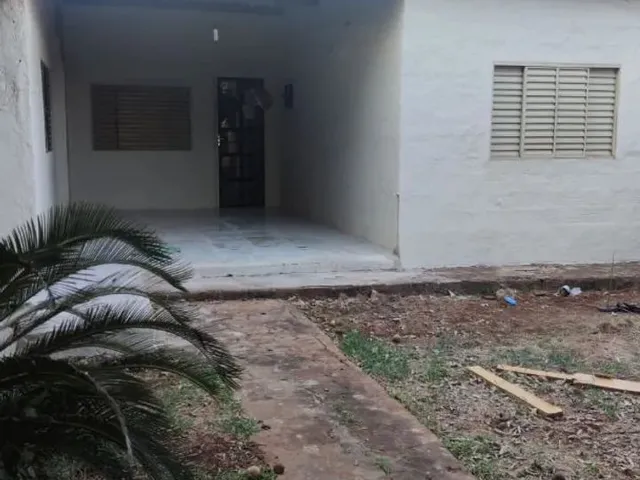 Imagem 6: Vende-Se Está Casa com 02 Quartos, 02 Banheiros, 01 Sala, 01 Cozinha, 01 Varanda