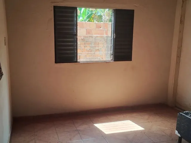 Imagem 11: Vende-Se Está Casa com 02 Quartos, 02 Banheiros, 01 Sala, 01 Cozinha, 01 Varanda