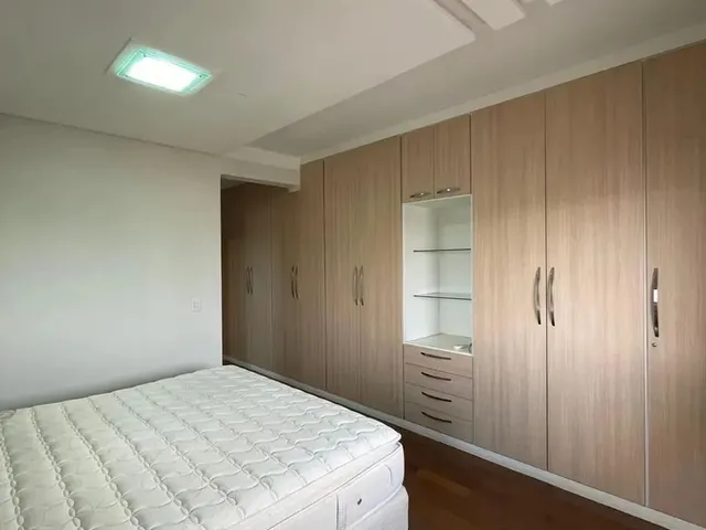 Imagem 2: Apartamento Alto Padrao com 4 Quartos a Venda no Centro