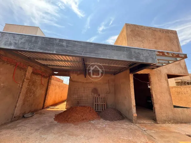 Imagem 2: Casa em Construção