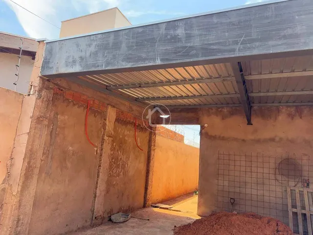 Imagem 8: Casa em Construção