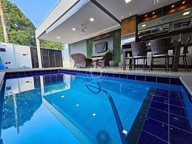 Imagem 5: Belíssima Casa Terréa Planejada com Piscina