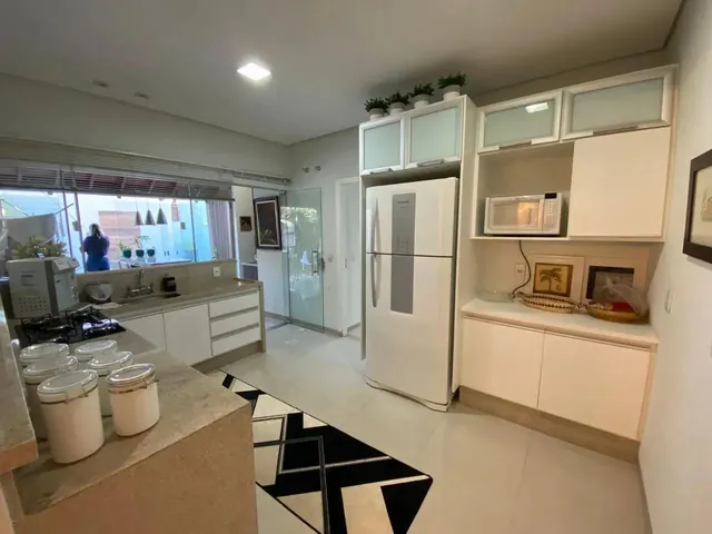 Imagem 13: Lindíssima Casa com 3 Suítes Completa com Armários