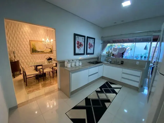 Imagem 7: Lindíssima Casa com 3 Suítes Completa com Armários