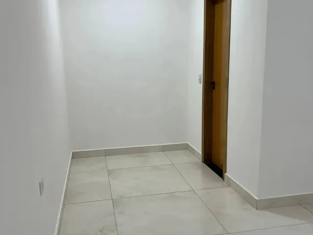 Imagem 4: Linda Casa Toda Reformada com Piscina!