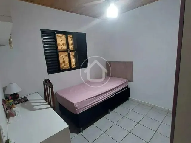 Imagem 4: Casa com 03 Dormitórios no Jardim Jacaranda