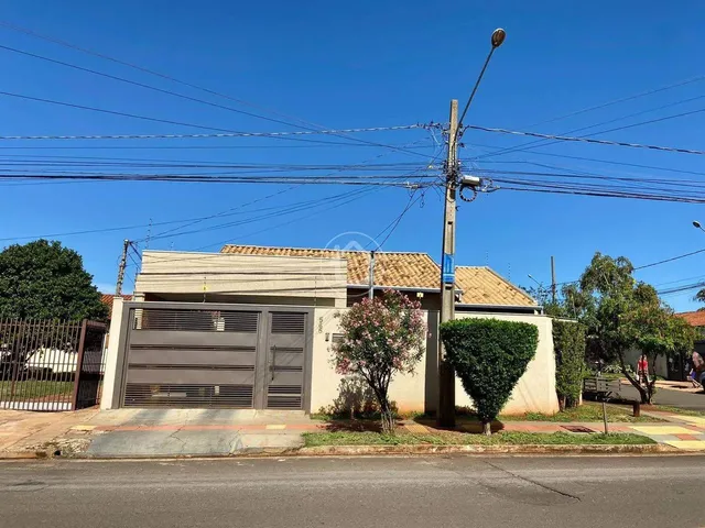 Imagem: Casa com 02 Quartos e 01 Suite