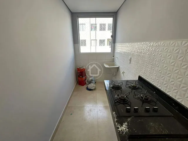 Imagem 3: Apartamento 2 Quartos - Todo Reformado