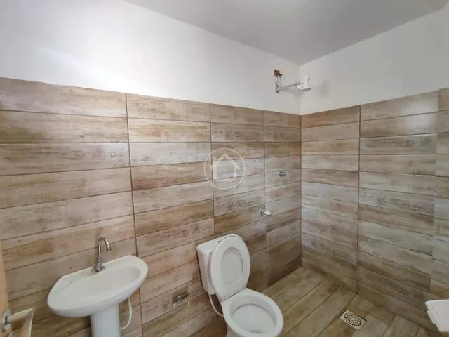 Imagem 2: Imóvel Semi-Novo com 03 Dormitorios