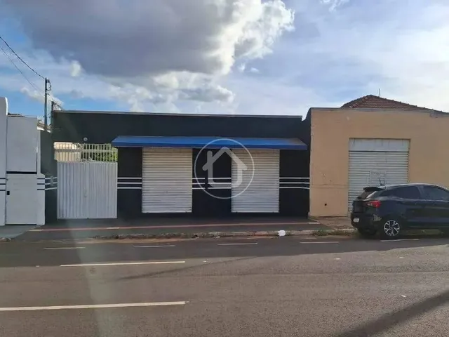 Imagem: Casa com Salão na Frente
