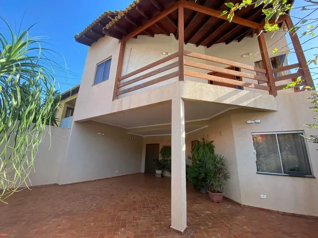 Imagem: Sobrado com 3 Suites e Piscina