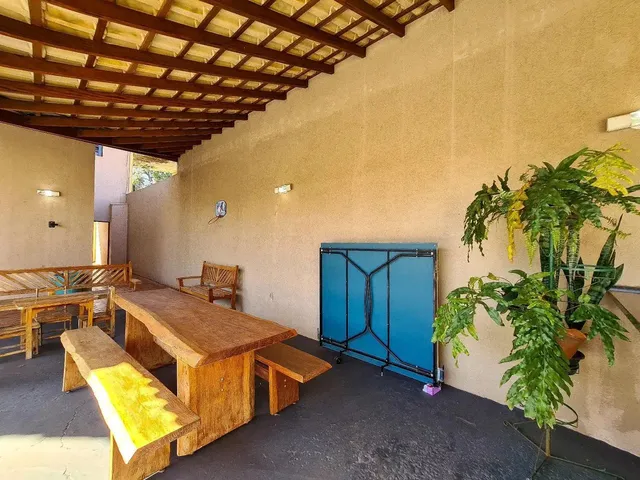 Imagem 8: Sobrado com 3 Suites e Piscina