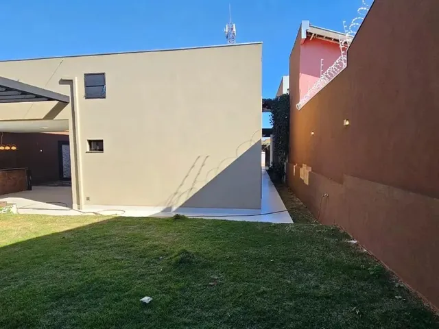 Imagem 15: Ampla e Moderna Casa com 3 dormitórios