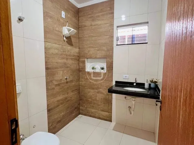 Imagem 5: Casa a Venda 02 Quartos Sendo 01 Suíte